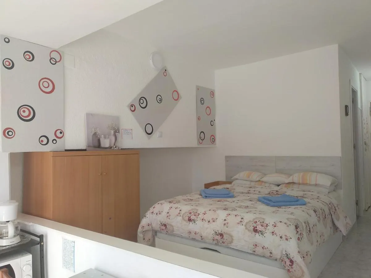 La Pineda Beach Studio Near Port Aventura Apartment 0*, La Pineda Spain